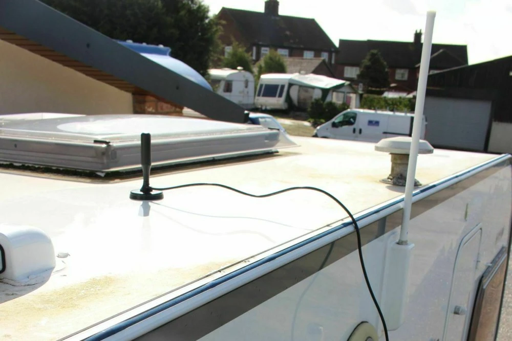 Falcon Amplified Magnetic Mount Freeview Digital TV & DAB Aerial - Image 4