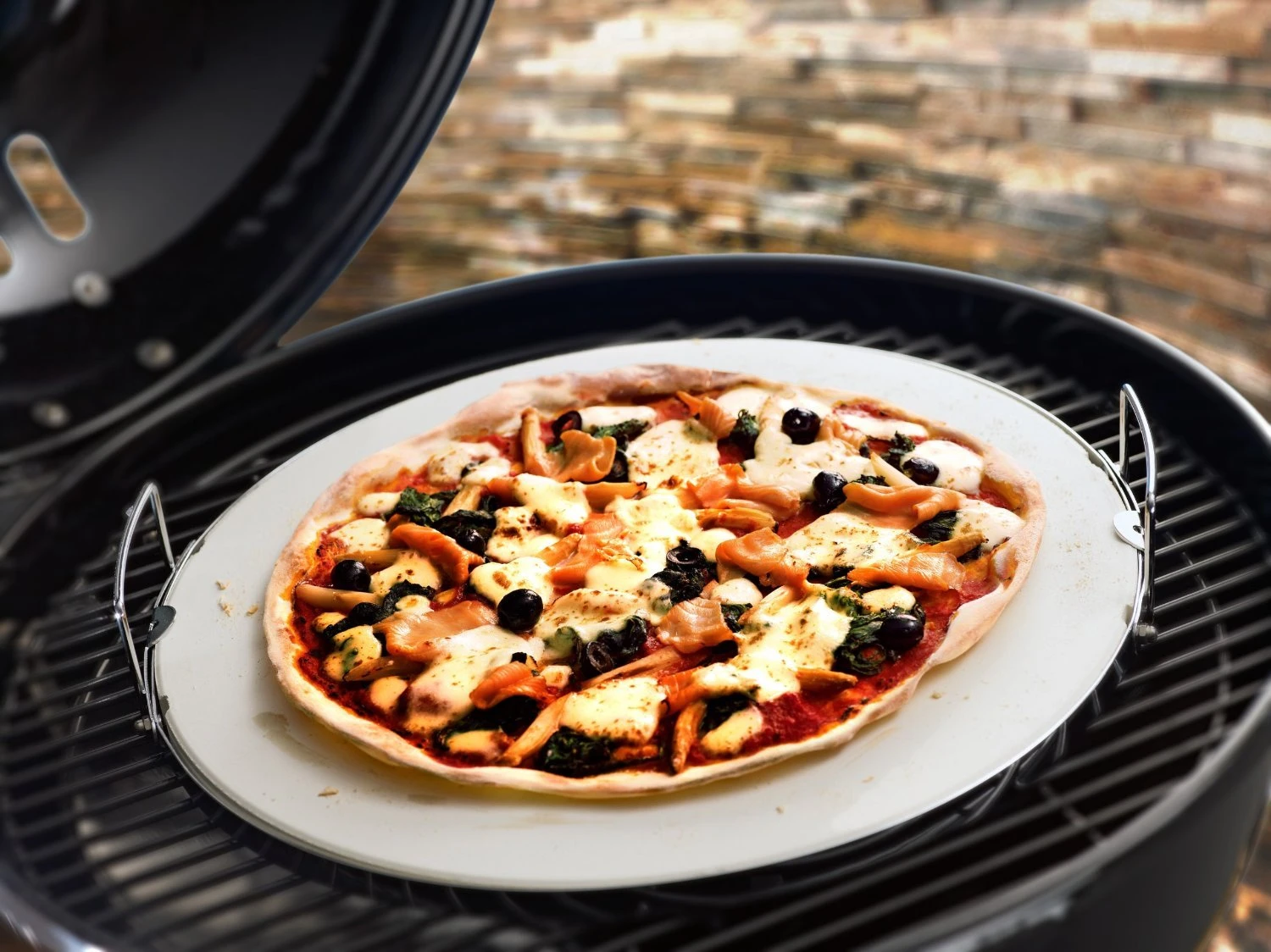 Cadac Pizza Stone 33cm - Image 2