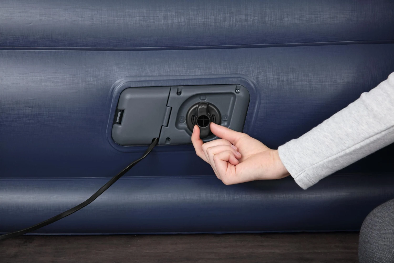 Bestway Queen Tritech Airbed - Image 6